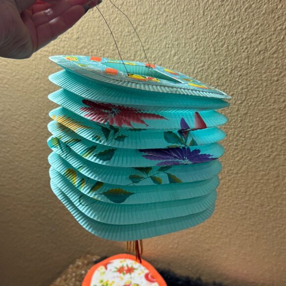 Vintage Round & Oval Paper Lantern Decoration With Tropical & Floral Patterns  6 - Picture 9 of 12